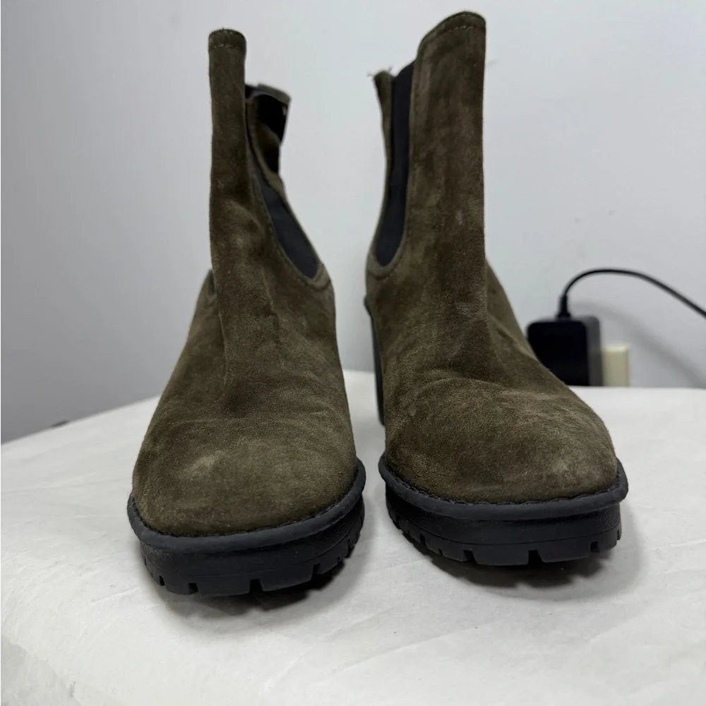 Vince Henderson Water Repellant Heeled Chelsea Boot 8.5M - Picture 5 of 11